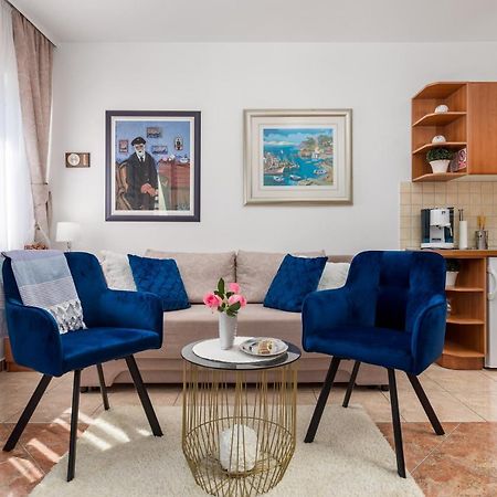 Light Summer Apartment With A Swimming Pool Opatija Ngoại thất bức ảnh