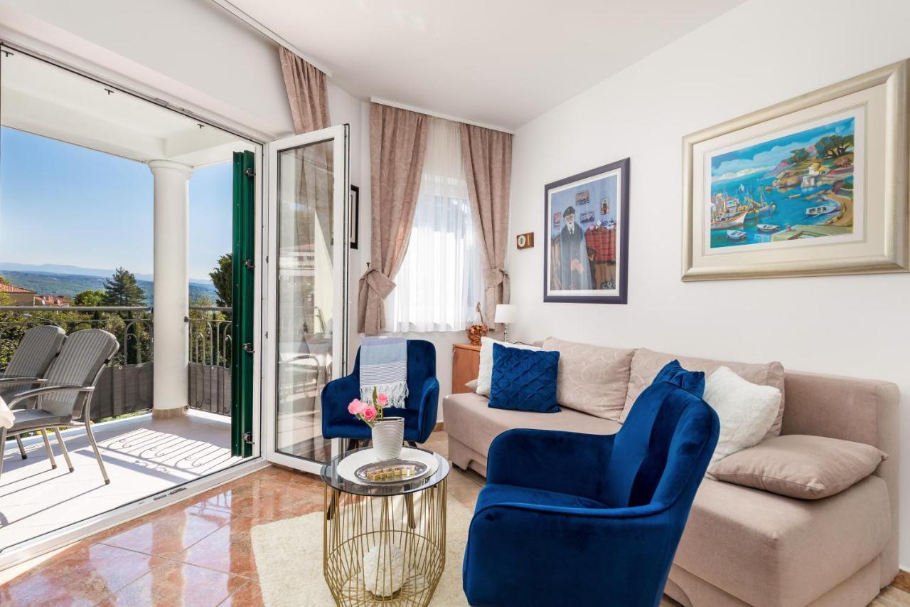 Light Summer Apartment With A Swimming Pool Opatija Ngoại thất bức ảnh