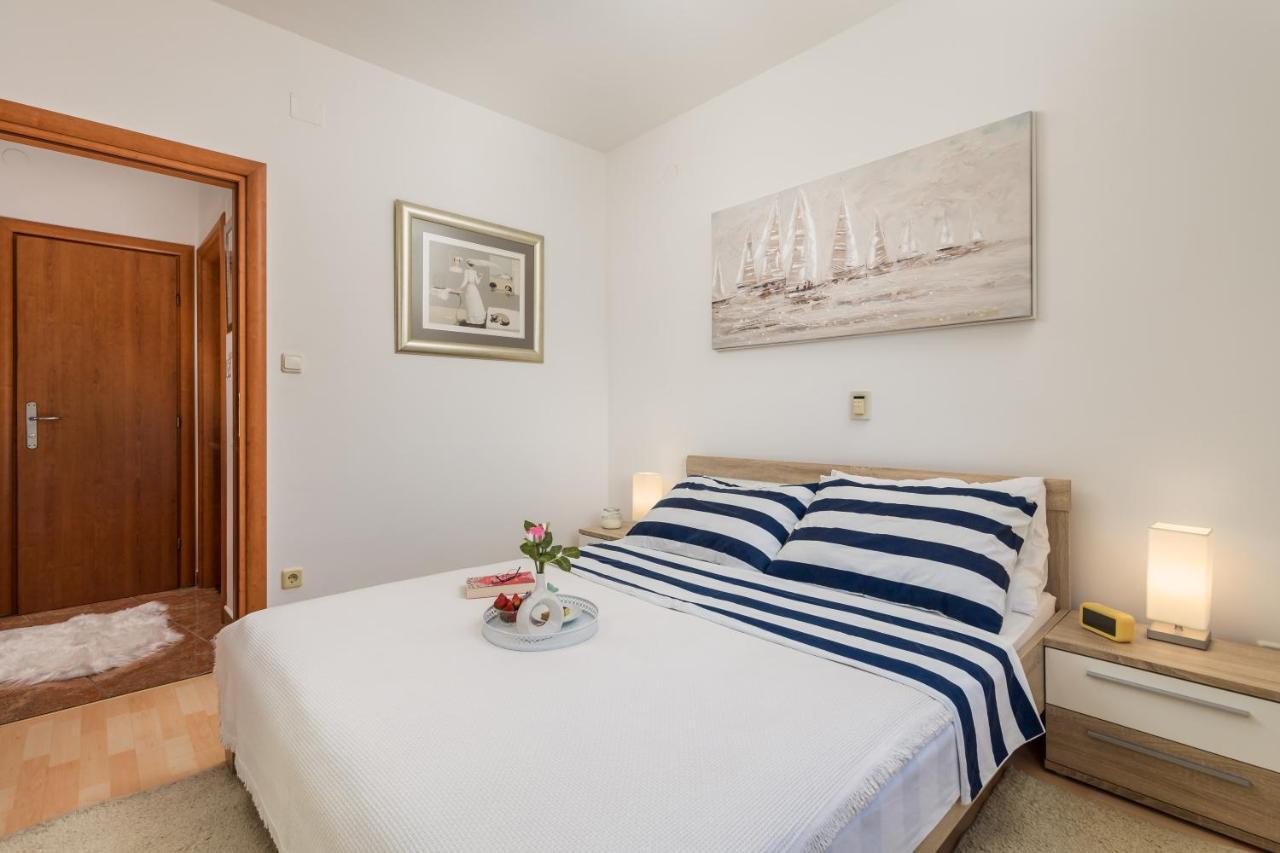Light Summer Apartment With A Swimming Pool Opatija Ngoại thất bức ảnh